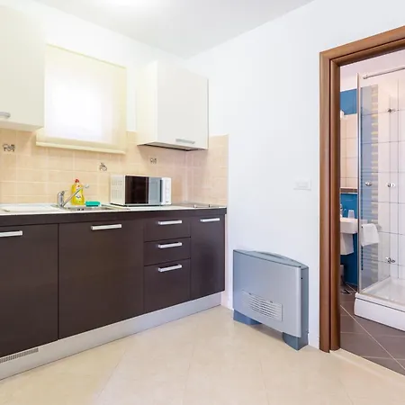 Apartmán Helle Mit Sonnenbalkon Splitska