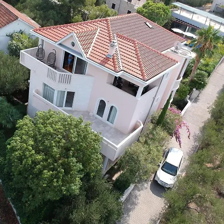 Apartman Helle Mit Sonnenbalkon